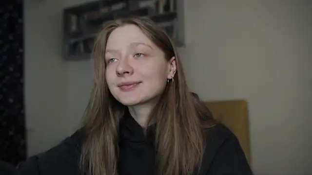 Snapshot of mollytuck chatting on 01-19-25, 12:06 mollytuck online show from 01-19-25, 12:06