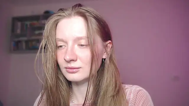 Snapshot of mollytuck chatting on 02-14-25, 03:26 mollytuck online show from 02-14-25, 03:26