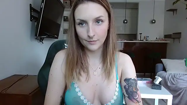 illusorycat online show from 10-21-25, 10:38