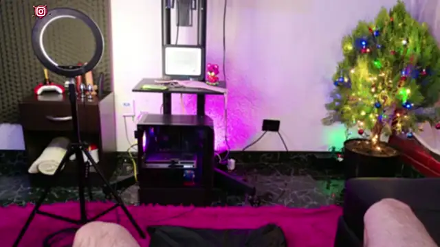 lilithandpaul online show from 12-23-24, 07:41