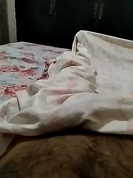 Snapshot of WiiiLLL chatting on 10-04-25, 05:16 WiiiLLL online show from 10-04-25, 05:16