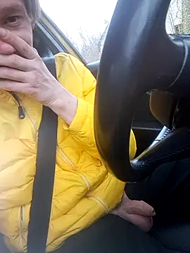 utoopia777 online show from 04-07-26, 03:45