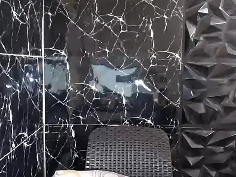 Snapshot of MissKeanna chatting on 12-18-24, 03:04 MissKeanna online show from 12-18-24, 03:04