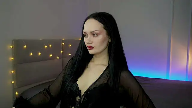 Snapshot of QueenAliss chatting on 07-02-26, 06:19 QueenAliss online show from 07-02-26, 06:19
