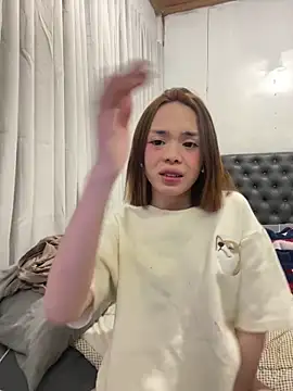 Snapshot of SweetCheska19 chatting on 10-11-25, 10:36 SweetCheska19 online show from 10-11-25, 10:36