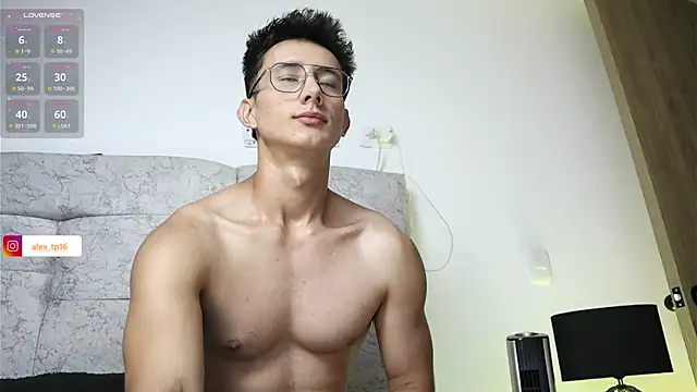 Snapshot of _Alexxx chatting on 10-29-25, 12:13 Alexxx online show from 10-29-25, 12:13