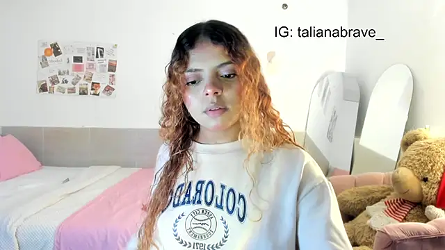 Snapshot of ValienteGirl_ chatting on 09-30-25, 08:58 ValienteGirl  online show from 09-30-25, 08:58
