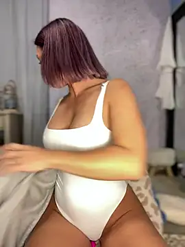 Snapshot of AprilRae_ chatting on 01-17-26, 06:18 AprilRae online show from 01-17-26, 06:18