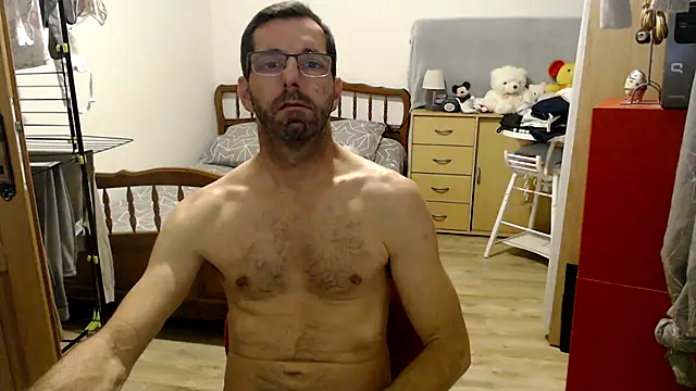 Snapshot of steph19x5 chatting on 12-09-24, 05:40 steph19x5 online show from 12-09-24, 05:40