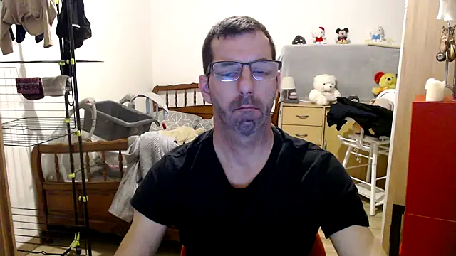 Snapshot of steph19x5 chatting on 01-08-25, 07:56 steph19x5 online show from 01-08-25, 07:56