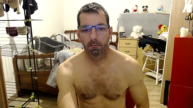 Snapshot of steph19x5 chatting on 01-09-25, 06:17 steph19x5 online show from 01-09-25, 06:17