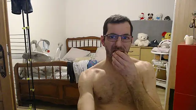 Snapshot of steph19x5 chatting on 01-28-25, 05:35 steph19x5 online show from 01-28-25, 05:35