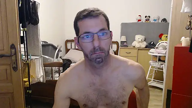Snapshot of steph19x5 chatting on 01-29-25, 05:56 steph19x5 online show from 01-29-25, 05:56