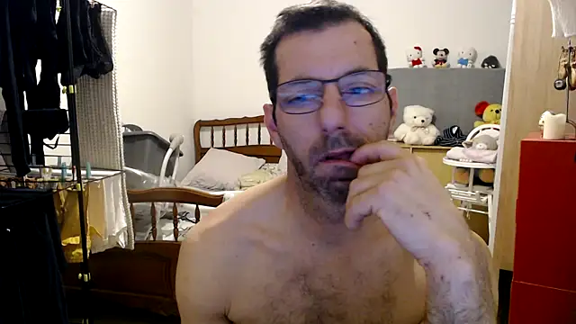 Snapshot of steph19x5 chatting on 01-30-25, 04:27 steph19x5 online show from 01-30-25, 04:27