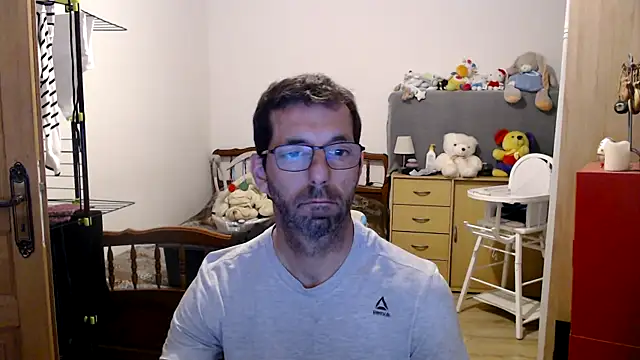 Snapshot of steph19x5 chatting on 03-07-25, 10:10 steph19x5 online show from 03-07-25, 10:10