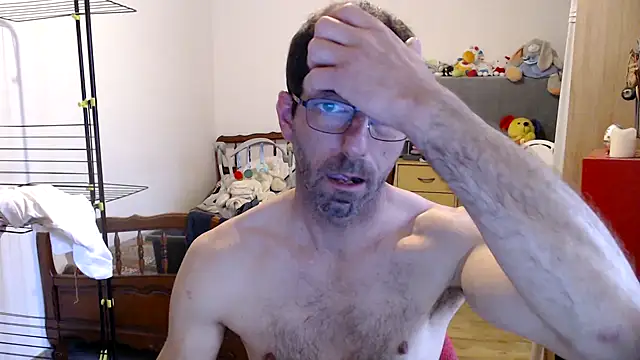 Snapshot of steph19x5 chatting on 03-11-25, 05:24 steph19x5 online show from 03-11-25, 05:24