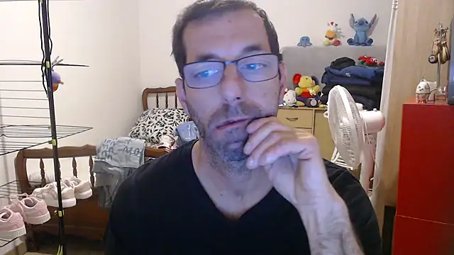 Snapshot of steph19x5 chatting on 10-14-25, 06:58 steph19x5 online show from 10-14-25, 06:58