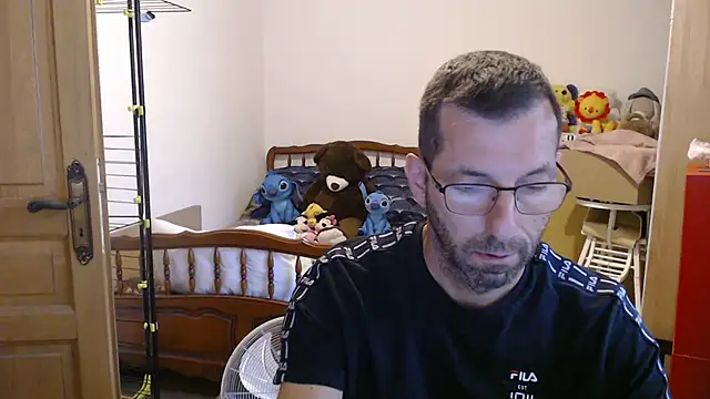 steph19x5 online show from 07-04-26, 05:02