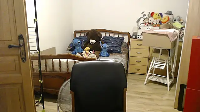 steph19x5 online show from 07-23-26, 05:33