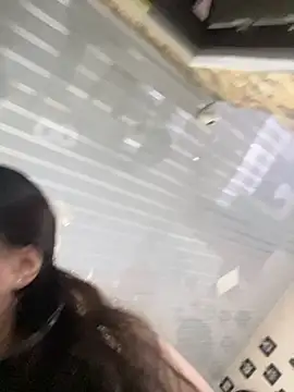 Snapshot of Little_Amber6 chatting on 01-29-25, 09:07 Little Amber6 online show from 01-29-25, 09:07