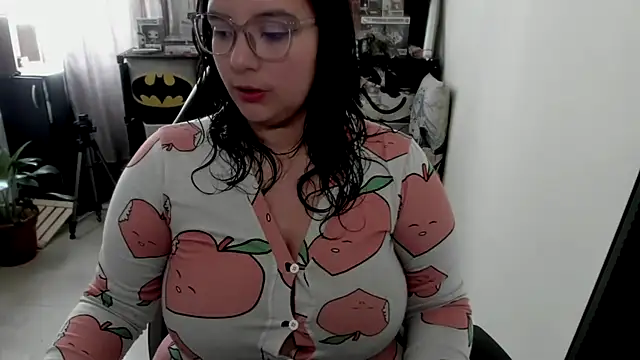 aika-dreams online show from 04-07-26, 02:28