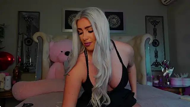 Squirt Tanya online show from 02-15-25, 11:25