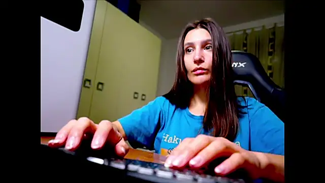 GodlyTheia online show from 04-23-26, 06:54