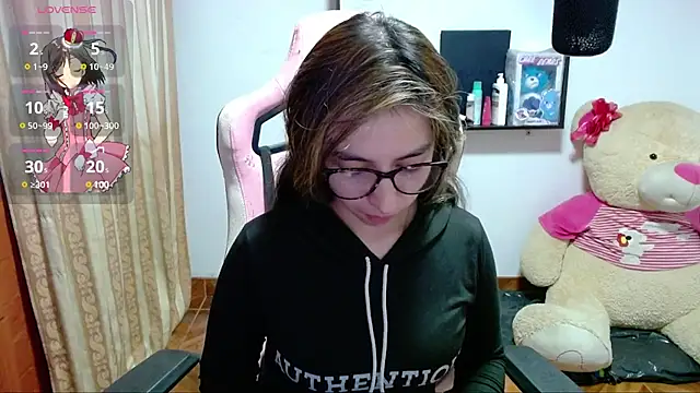 Maggie Fox3 online show from 12-02-24, 03:26