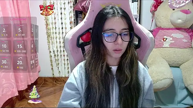 Maggie Fox3 online show from 11-24-25, 02:22