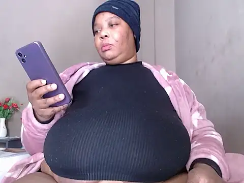 Lovelyboobs01 online show from 05-09-26, 11:37