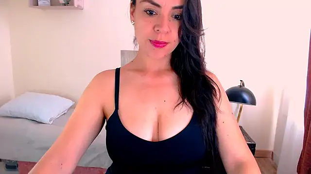 Snapshot of LATINGODDESS_X chatting on 05-04-26, 03:19 LATINGODDESS X online show from 05-04-26, 03:19