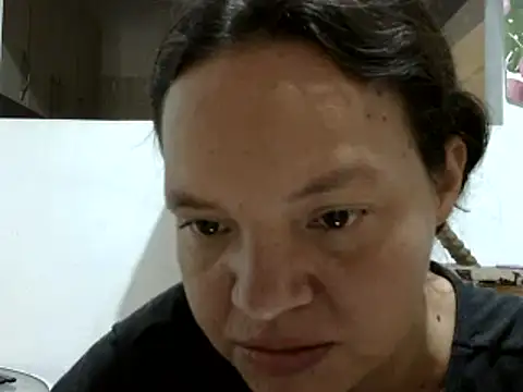 ElizabethMartinez online show from 02-02-25, 04:11
