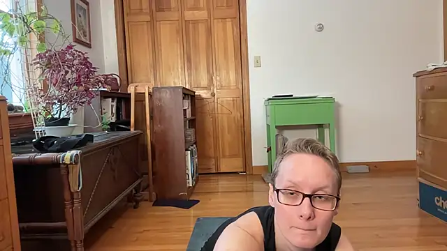 LeahWilde online show from 02-16-25, 03:38