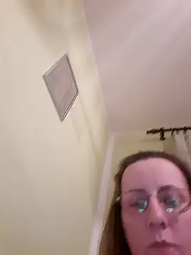 Snapshot of Goodass7 chatting on 02-01-25, 10:13 Goodass7 online show from 02-01-25, 10:13