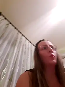 Snapshot of Goodass7 chatting on 02-21-25, 04:48 Goodass7 online show from 02-21-25, 04:48