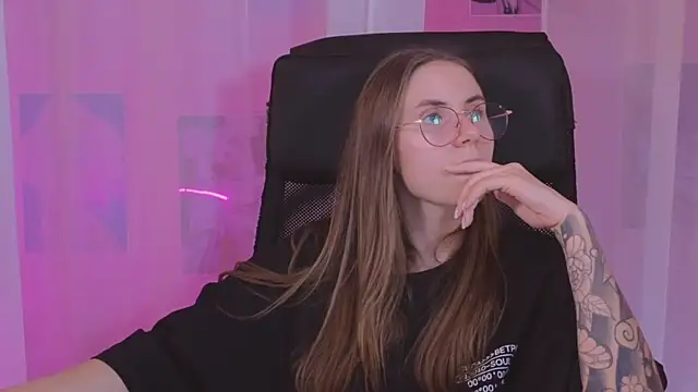  AnnaStark  online show from 03-09-25, 04:16