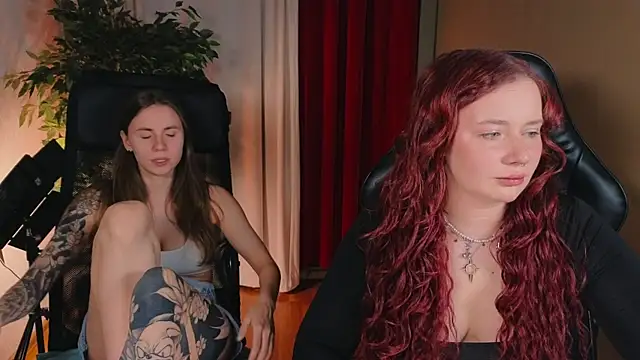  AnnaStark  online show from 09-17-25, 08:32