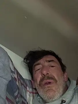 Snapshot of maxximere chatting on 01-19-26, 02:43 maxximere online show from 01-19-26, 02:43