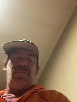 Snapshot of maxximere chatting on 02-13-26, 07:32 maxximere online show from 02-13-26, 07:32