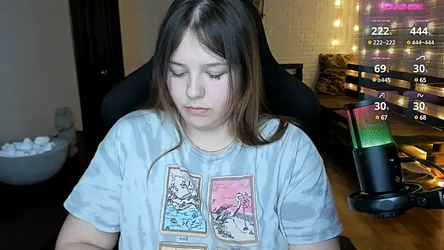 Snapshot of XNirvanaX chatting on 12-05-24, 03:04 XNirvanaX online show from 12-05-24, 03:04