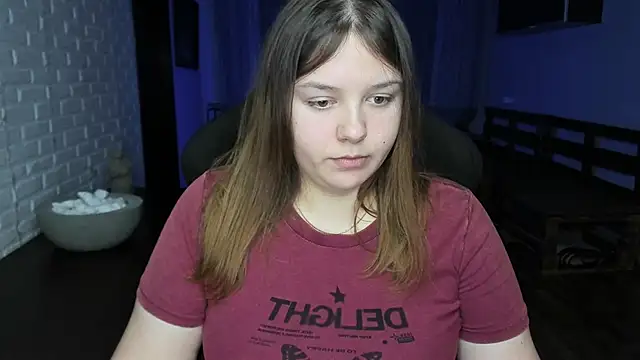 Snapshot of XNirvanaX chatting on 12-15-24, 01:02 XNirvanaX online show from 12-15-24, 01:02