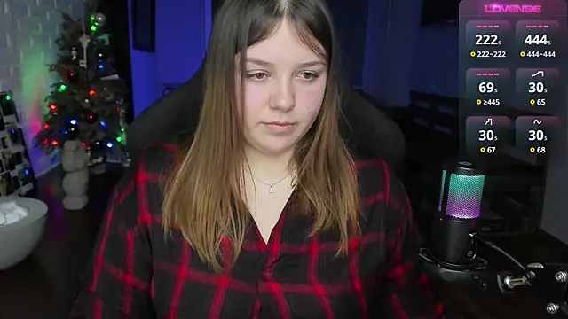 Snapshot of XNirvanaX chatting on 01-01-25, 01:58 XNirvanaX online show from 01-01-25, 01:58