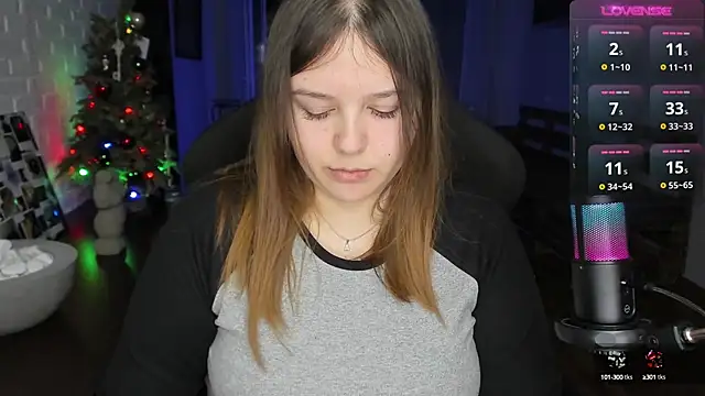 Snapshot of XNirvanaX chatting on 01-03-25, 11:12 XNirvanaX online show from 01-03-25, 11:12