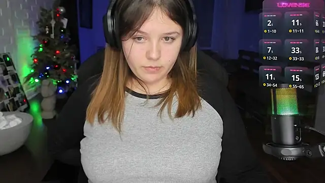 Snapshot of XNirvanaX chatting on 01-04-25, 03:40 XNirvanaX online show from 01-04-25, 03:40