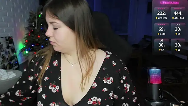 Snapshot of XNirvanaX chatting on 01-12-25, 10:54 XNirvanaX online show from 01-12-25, 10:54