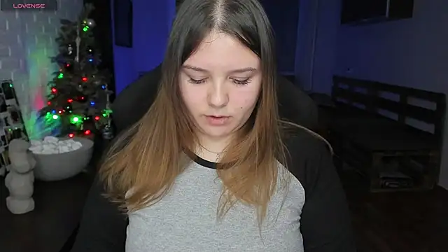 Snapshot of XNirvanaX chatting on 01-25-25, 01:10 XNirvanaX online show from 01-25-25, 01:10