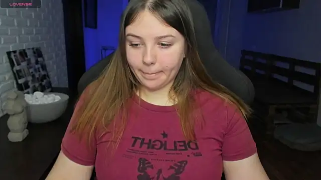 Snapshot of XNirvanaX chatting on 02-06-25, 02:33 XNirvanaX online show from 02-06-25, 02:33