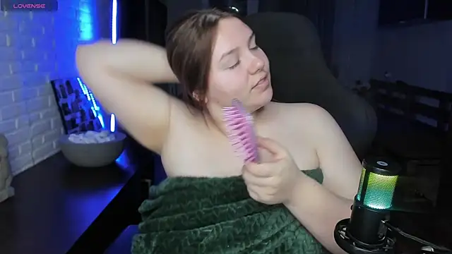 Snapshot of XNirvanaX chatting on 03-07-25, 02:46 XNirvanaX online show from 03-07-25, 02:46