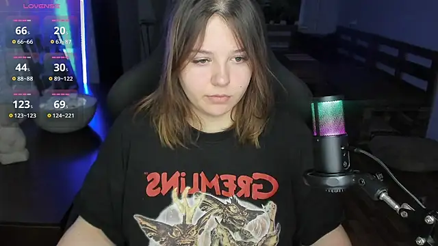 Snapshot of XNirvanaX chatting on 10-03-25, 02:41 XNirvanaX online show from 10-03-25, 02:41