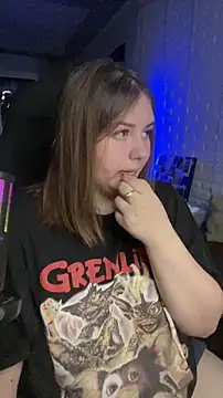 Snapshot of XNirvanaX chatting on 10-16-25, 03:29 XNirvanaX online show from 10-16-25, 03:29